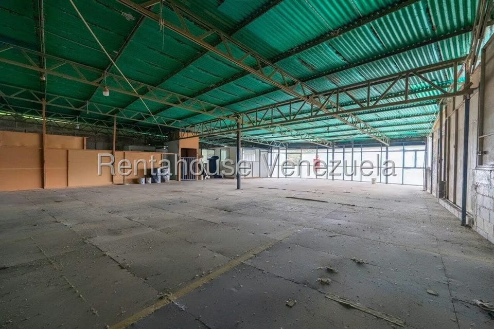 Comercial (Edificio) en Venta en Las Minas, Miranda - 26