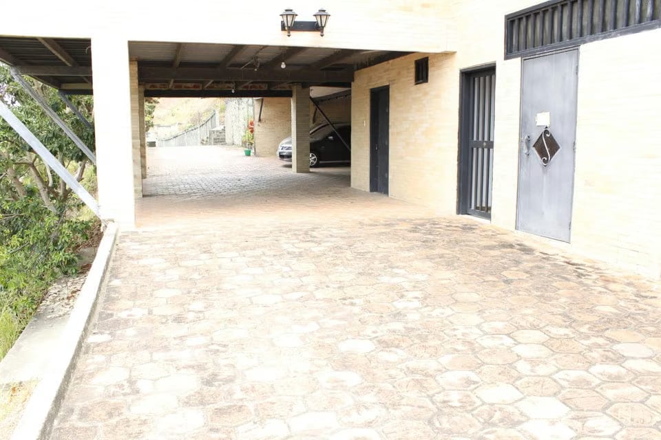 Casa (Multipes Niveles) en Venta en Caicaguana, Distrito Metropolitano - 30