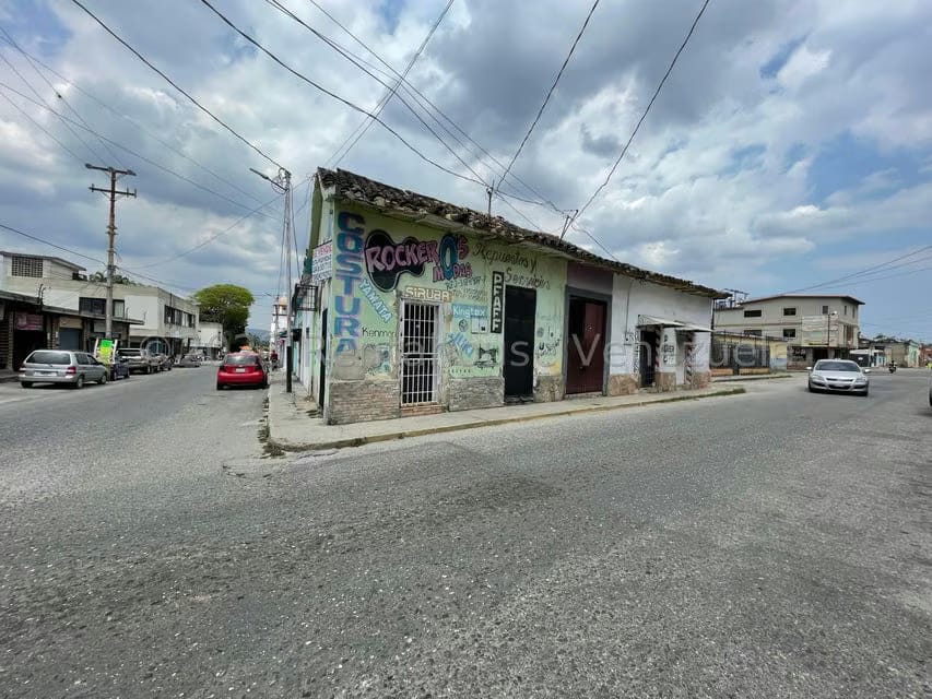 Terreno (Comercial) en Venta en Centro, Lara - 5
