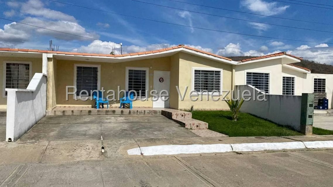 Casa (1 Nivel) en Venta en Terrazas de la Ensenada, Lara