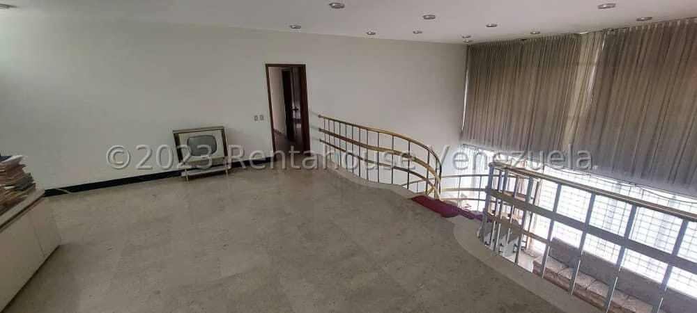 Casa (Duplex) en Venta en Alta Florida, Distrito Metropolitano - 2