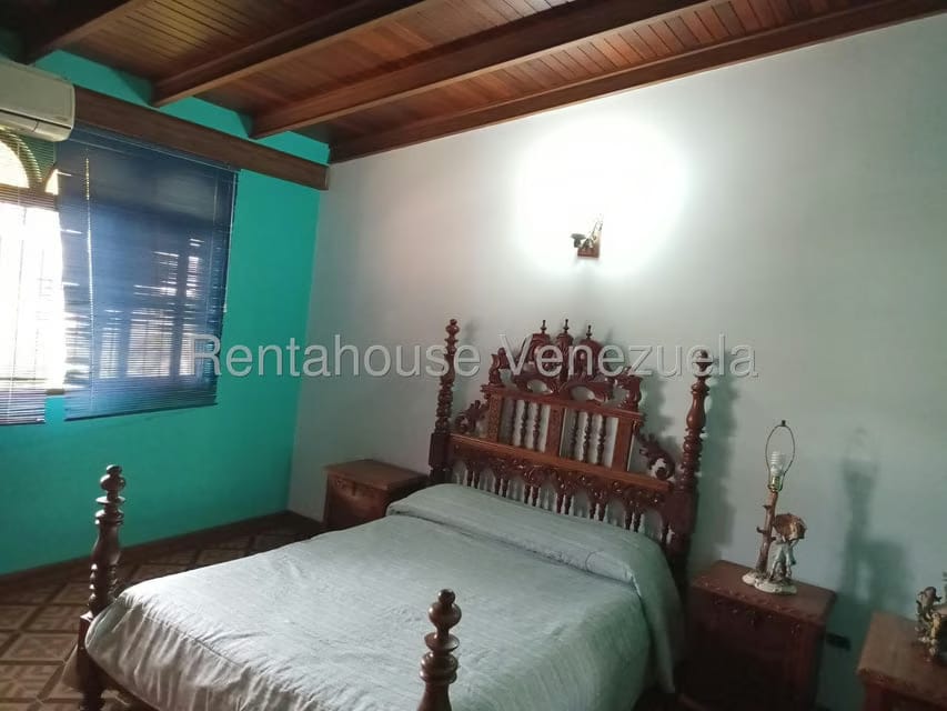 Casa (Multipes Niveles) en Venta en Colinas de La California, Distrito Metropolitano - 53