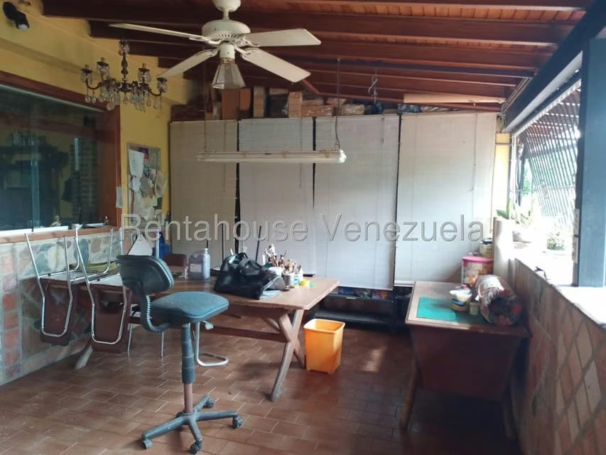 Casa (Multipes Niveles) en Venta en Colinas de La California, Distrito Metropolitano - 69