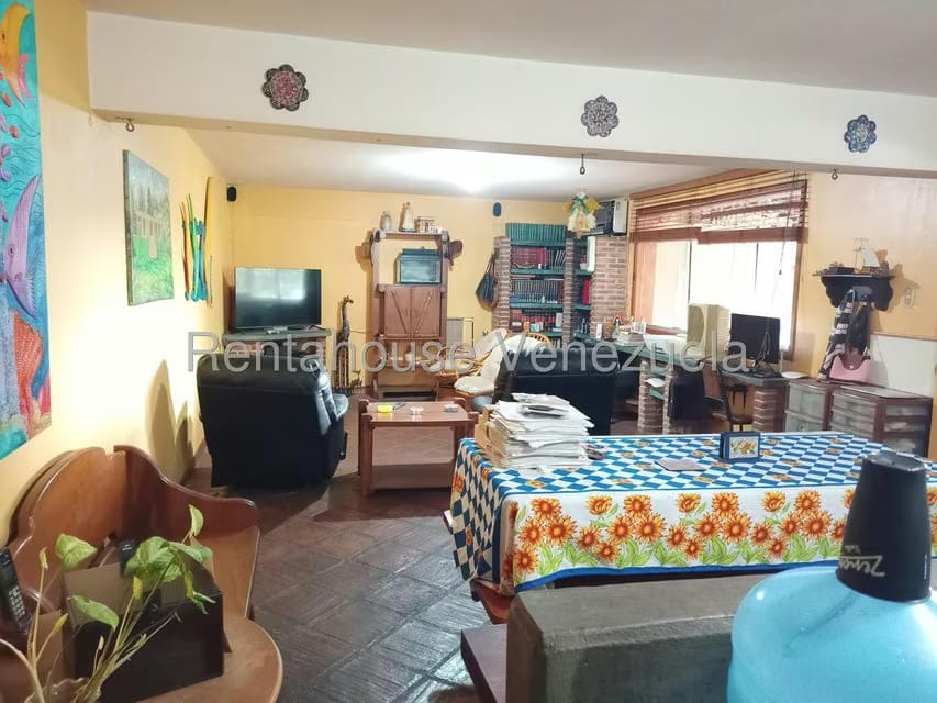 Casa (Multipes Niveles) en Venta en Colinas de La California, Distrito Metropolitano - 75