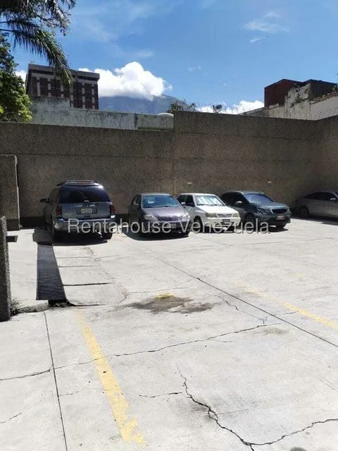 Apartamento (1 Nivel) en Alquiler en El Rosal, Distrito Metropolitano - 20