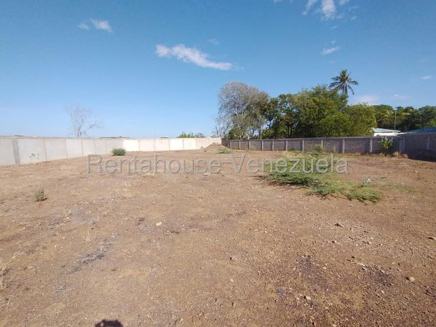 Terreno (Comercial) en Venta en Las Delicias, Falcon - 3