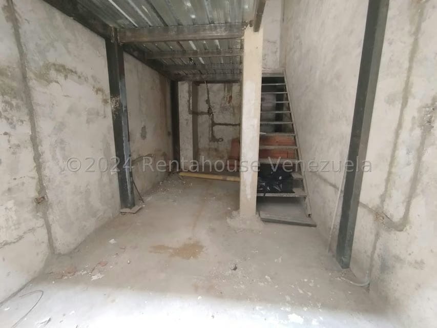 Comercial (Local Comercial) en Venta en Centro de Charallave, Miranda - 6