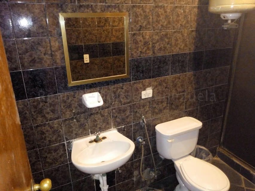 Comercial (Edificio) en Venta en Macuto, Vargas - 17