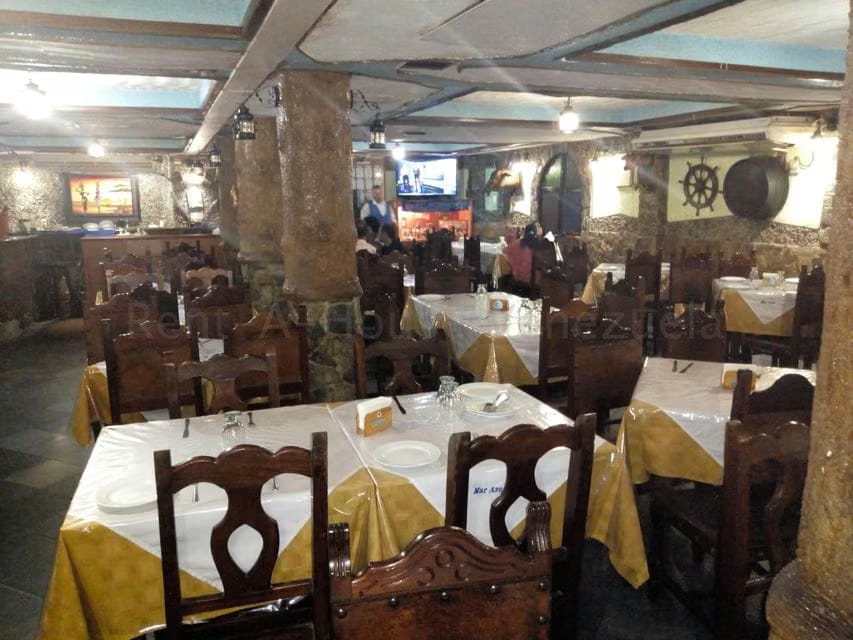 Comercial (Edificio) en Venta en Macuto, Vargas - 46