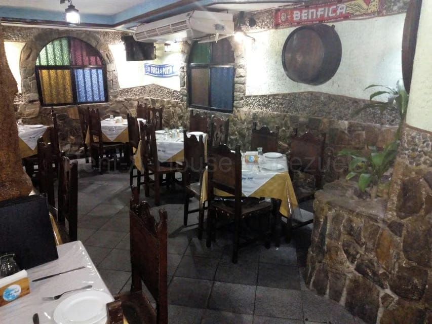 Comercial (Edificio) en Venta en Macuto, Vargas - 47