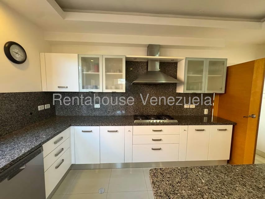 Casa (Multipes Niveles) en Venta en Lomas de La Lagunita, Distrito Metropolitano - 14