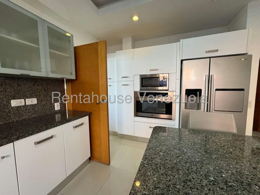 Casa (Multipes Niveles) en Venta en Lomas de La Lagunita, Distrito Metropolitano - 15