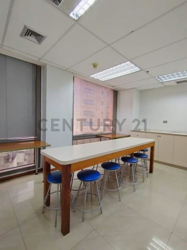 Alquiler Oficina CHACAO - 7