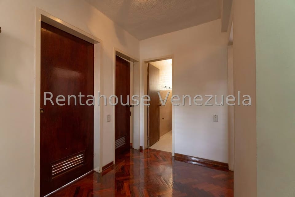 Casa (Multipes Niveles) en Venta en Caurimare, Distrito Metropolitano - 68