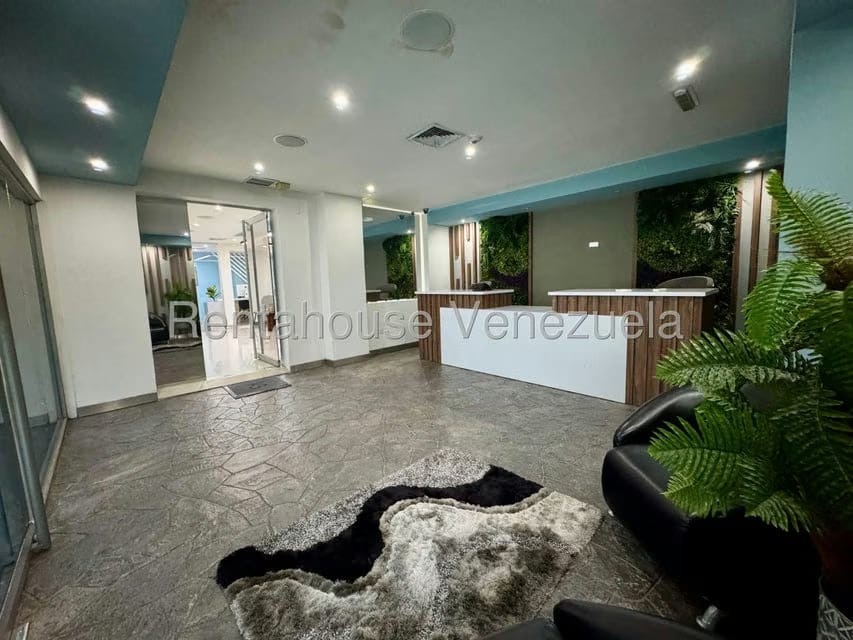 Comercial (Local Comercial) en Venta en Chuao, Distrito Metropolitano - 12