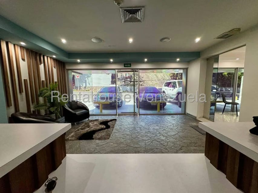Comercial (Local Comercial) en Venta en Chuao, Distrito Metropolitano - 8