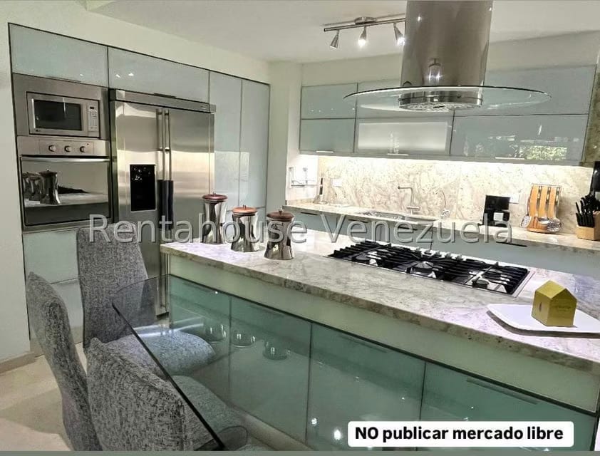 Apartamento (1 Nivel) en Venta en San Roman, Distrito Metropolitano - 12