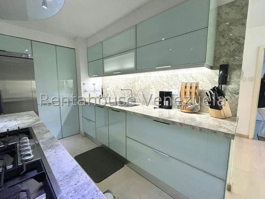 Apartamento (1 Nivel) en Venta en San Roman, Distrito Metropolitano - 13
