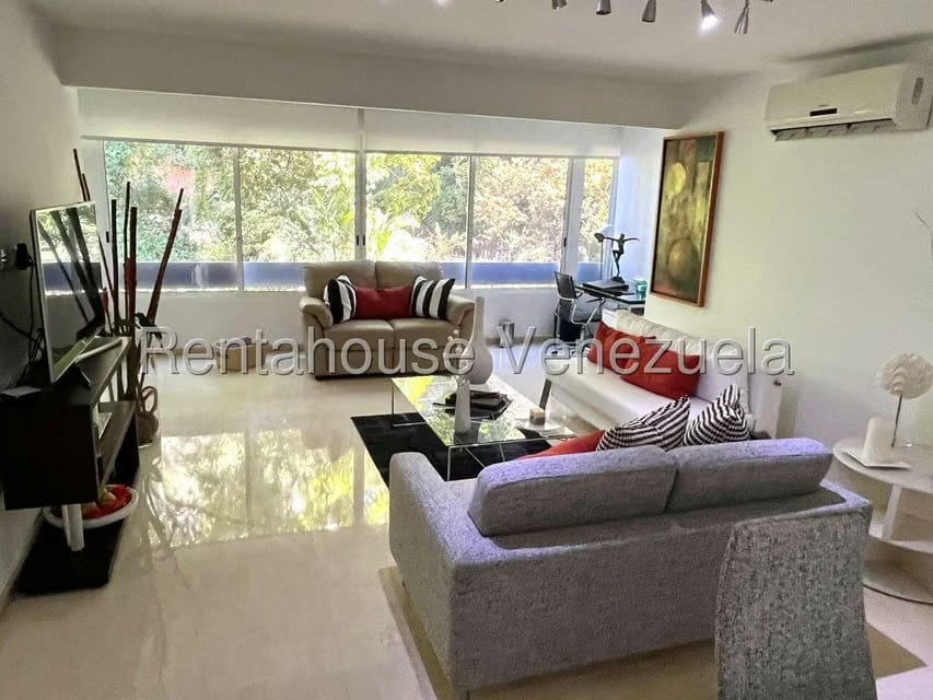 Apartamento (1 Nivel) en Venta en San Roman, Distrito Metropolitano - 17