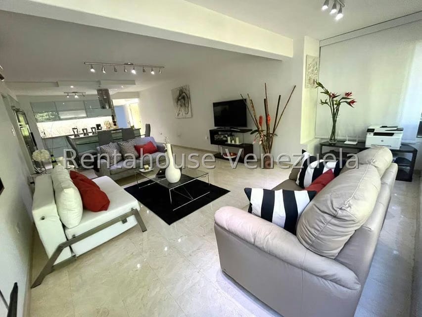 Apartamento (1 Nivel) en Venta en San Roman, Distrito Metropolitano - 21