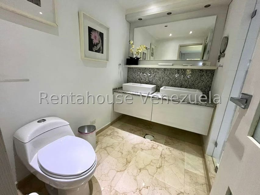 Apartamento (1 Nivel) en Venta en San Roman, Distrito Metropolitano - 31