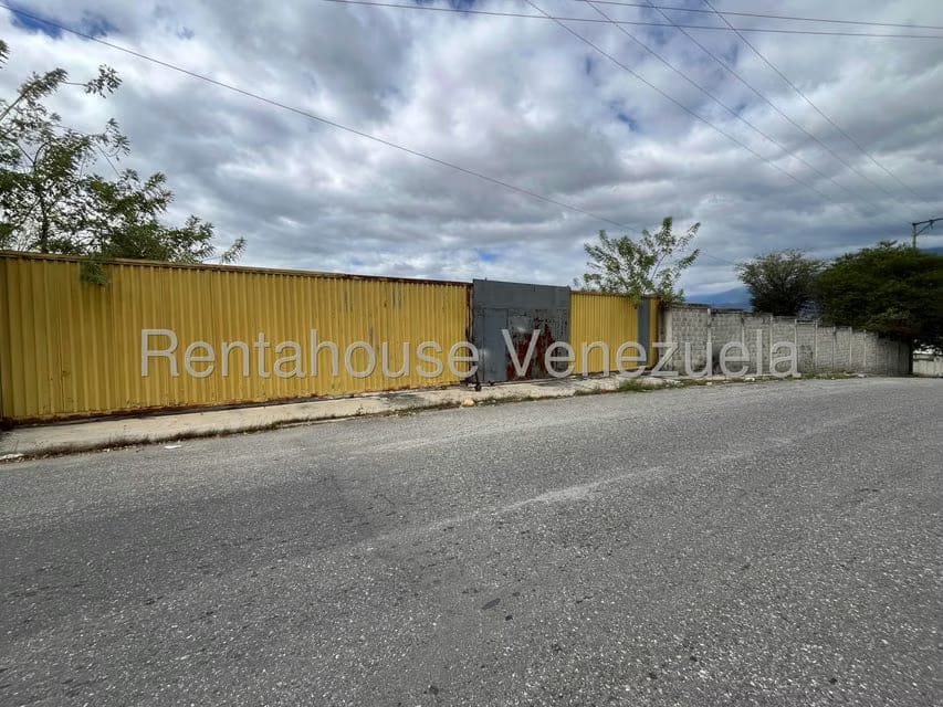 Terreno (Industrial) en Venta en Guatire, Miranda
