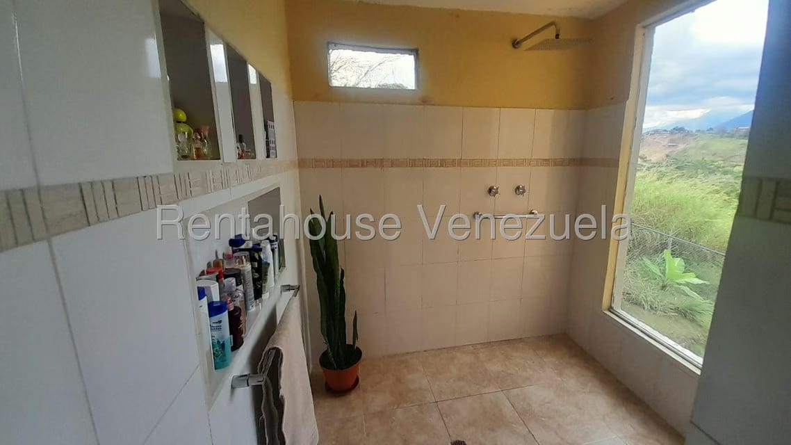 Casa (1 Nivel) en Venta en Karimao Country, Distrito Metropolitano - 27