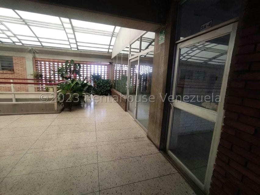 Comercial (Local Comercial) en Alquiler en Centro, Lara - 2
