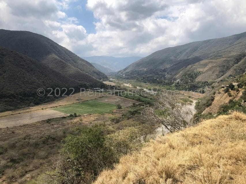 Terreno (Finca) en Venta en El Manzano, Lara - 93