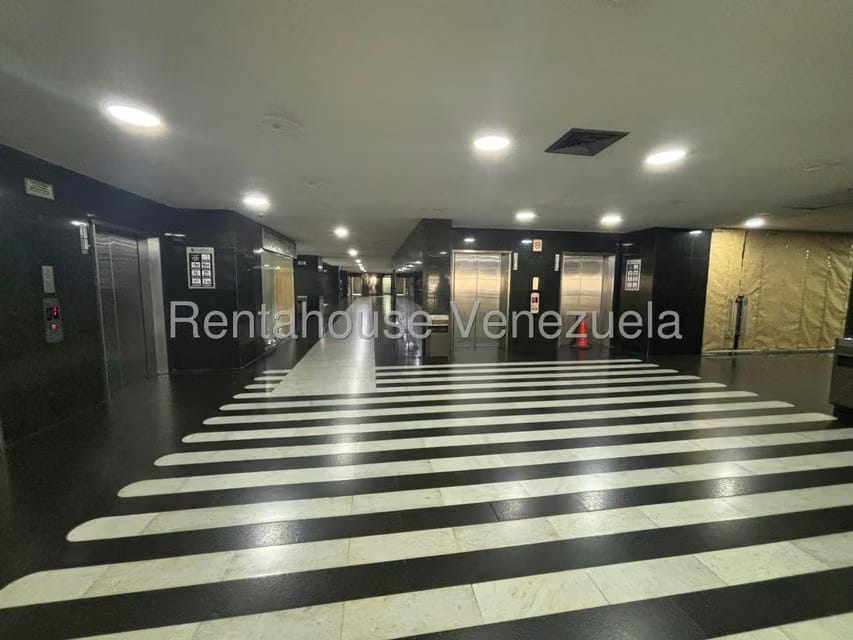 Comercial (Local Comercial) en Alquiler en La California Norte, Distrito Metropolitano - 19