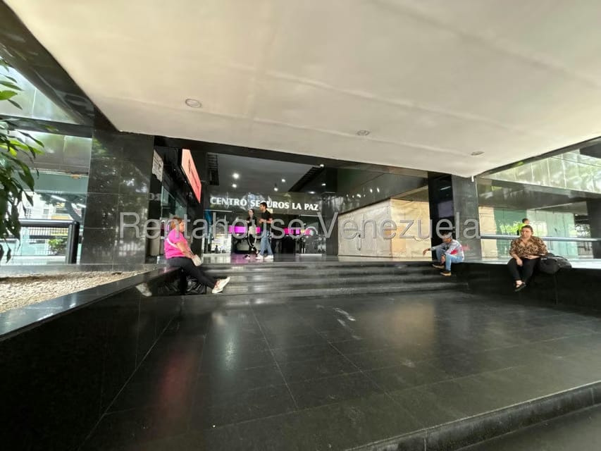 Comercial (Local Comercial) en Alquiler en La California Norte, Distrito Metropolitano - 23