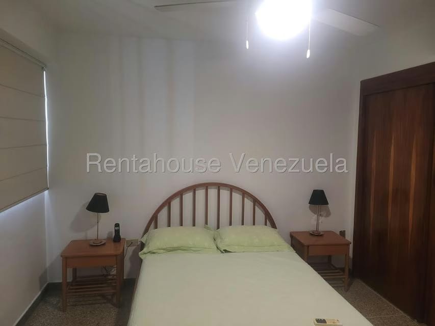 Apartamento (Duplex) en Alquiler en Chuao, Distrito Metropolitano - 14