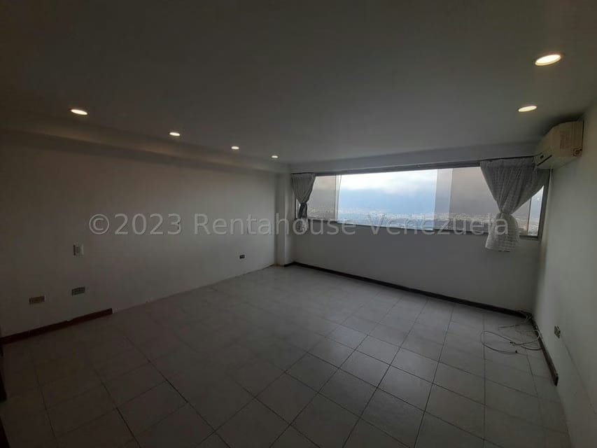 Apartamento (Penthouse) en Venta en Los Naranjos del Cafetal, Distrito Metropolitano - 13