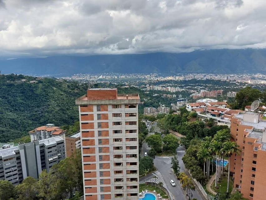 Apartamento (Penthouse) en Venta en Los Naranjos del Cafetal, Distrito Metropolitano - 15