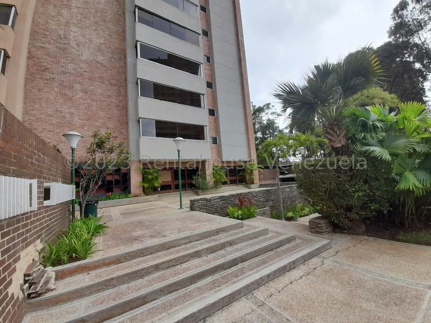 Apartamento (Penthouse) en Venta en Los Naranjos del Cafetal, Distrito Metropolitano - 23