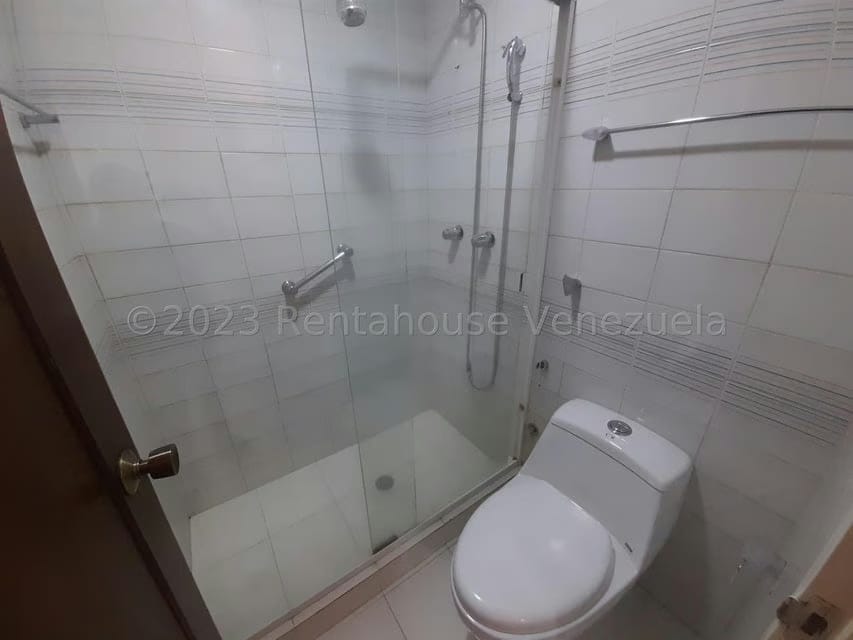 Apartamento (Penthouse) en Venta en Los Naranjos del Cafetal, Distrito Metropolitano - 26