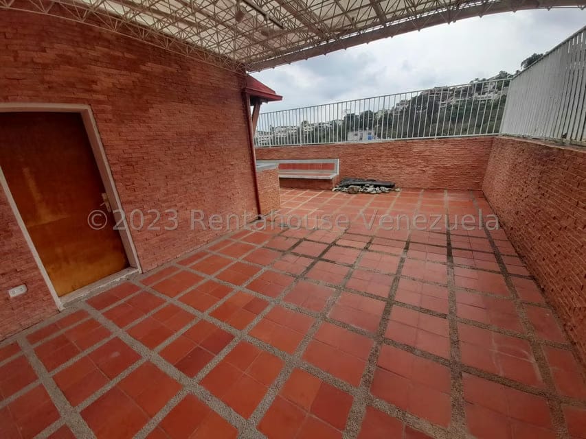 Apartamento (Penthouse) en Venta en Los Naranjos del Cafetal, Distrito Metropolitano - 29
