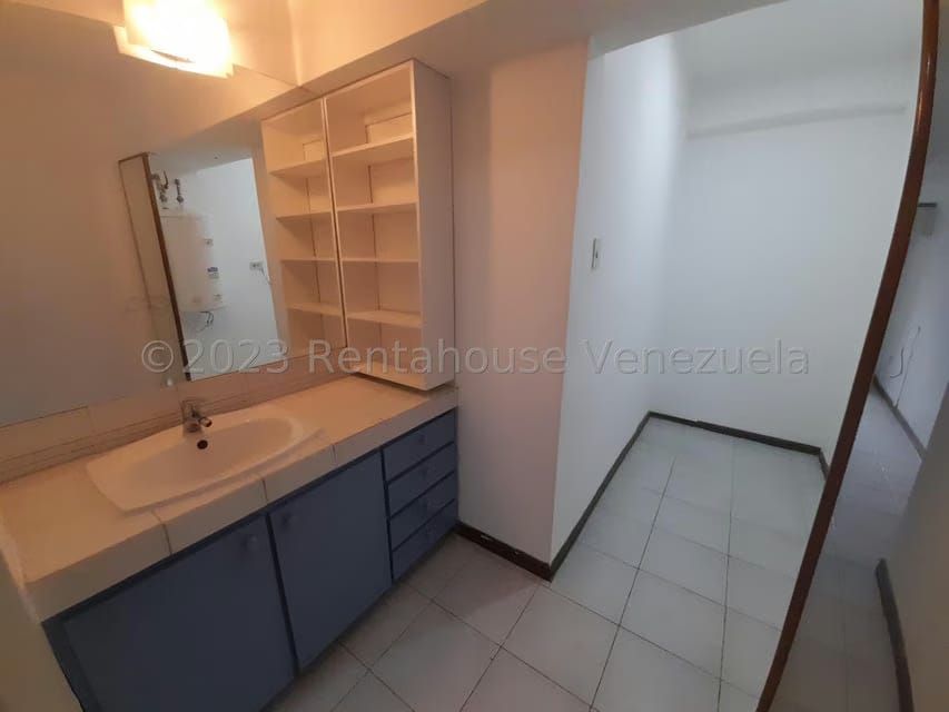 Apartamento (Penthouse) en Venta en Los Naranjos del Cafetal, Distrito Metropolitano - 30