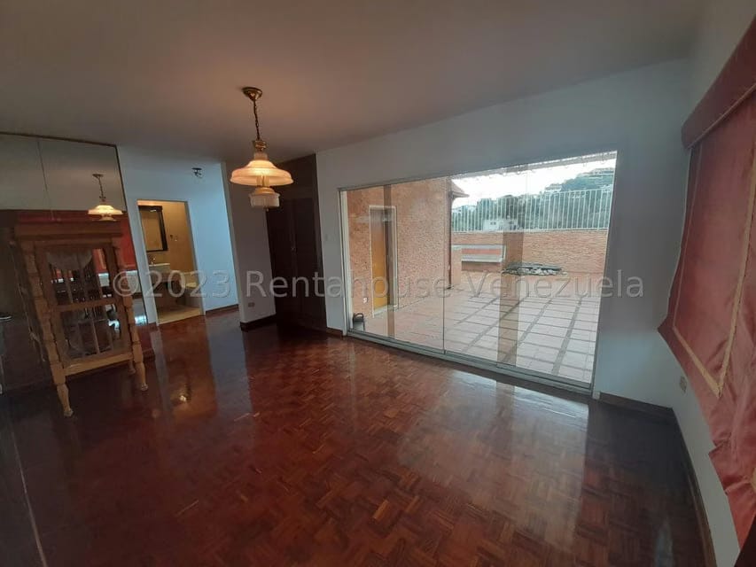 Apartamento (Penthouse) en Venta en Los Naranjos del Cafetal, Distrito Metropolitano - 7