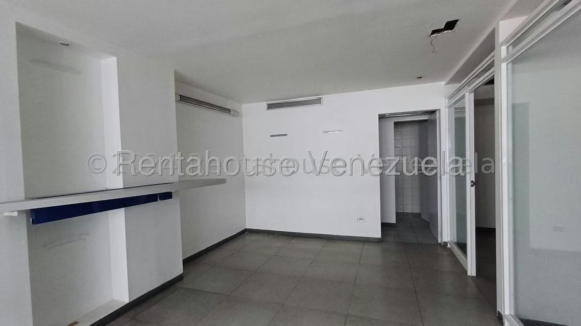 Comercial (Local Comercial) en Alquiler en Parroquia La Candelaria, Distrito Metropolitano - 17