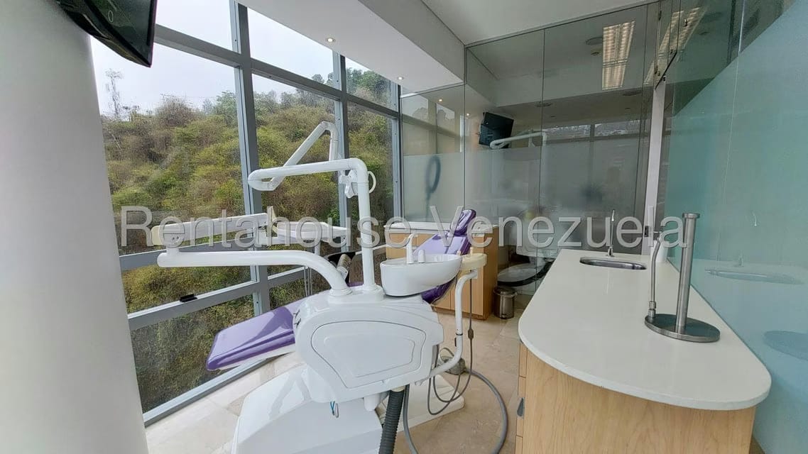 Comercial (Consultorio Medico) en Alquiler en La Trinidad, Distrito Metropolitano - 5