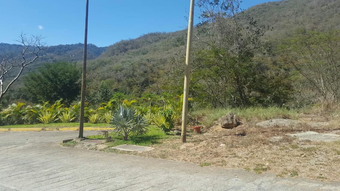 Terreno (Residencial) en Venta en Izcaragua, Distrito Metropolitano - 4