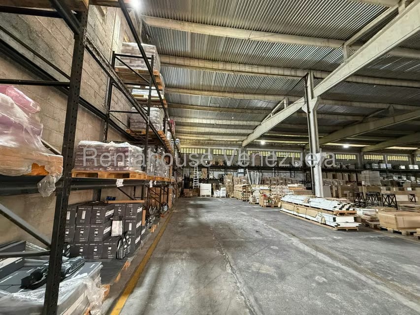 Comercial (Local Comercial) en Venta en Guatire, Miranda - 11