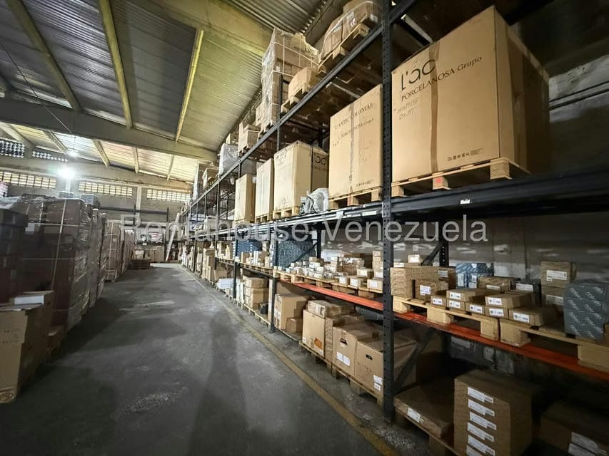 Comercial (Local Comercial) en Venta en Guatire, Miranda - 10