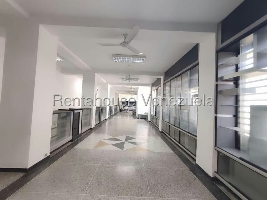 Comercial (Local Comercial) en Alquiler en Centro, Aragua - 2