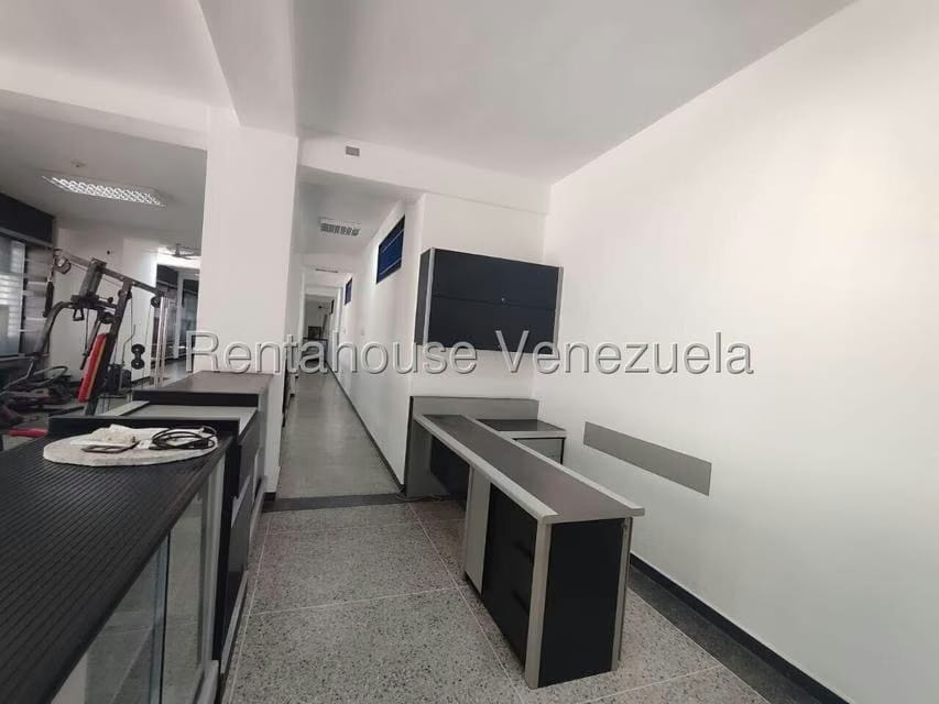 Comercial (Local Comercial) en Alquiler en Centro, Aragua - 25