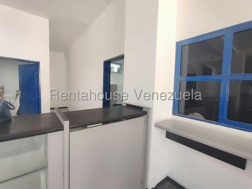 Comercial (Local Comercial) en Alquiler en Centro, Aragua - 26