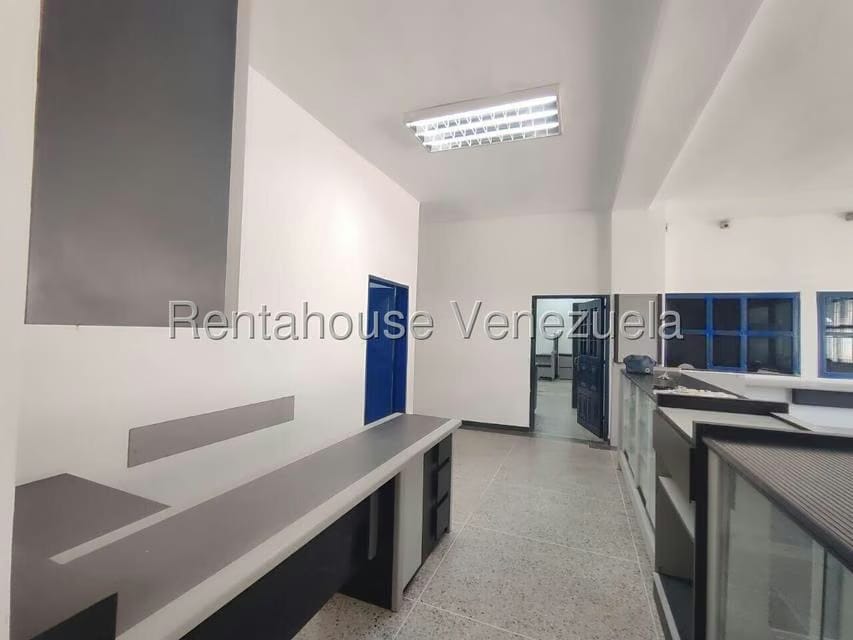 Comercial (Local Comercial) en Alquiler en Centro, Aragua - 29