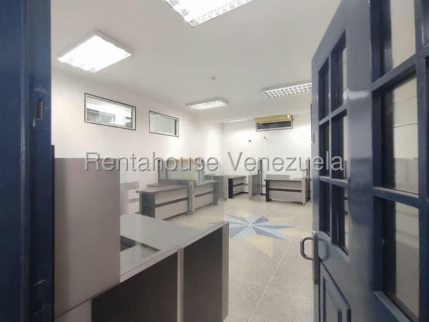 Comercial (Local Comercial) en Alquiler en Centro, Aragua - 30