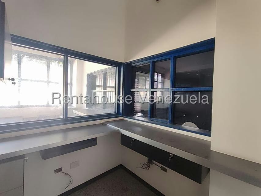 Comercial (Local Comercial) en Alquiler en Centro, Aragua - 47